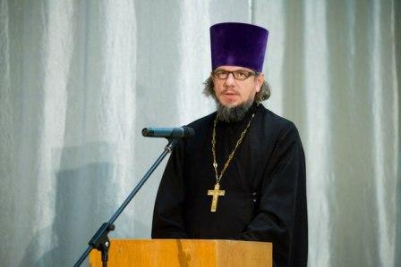 II Сарапульские епархиальные Рождественские чтения 251115 (12) протоиерей Дмитрий Ангелич